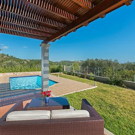 Seven Springs Apollon Apartamento