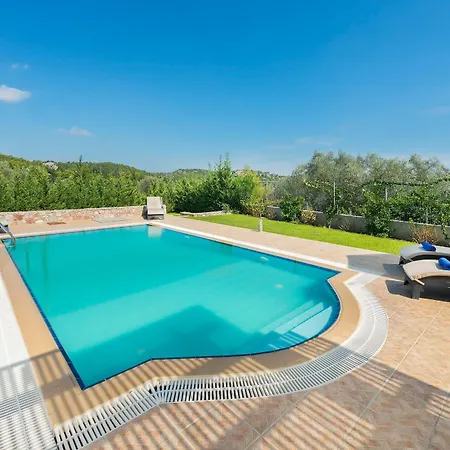 Seven Springs Apollon Apartamento *